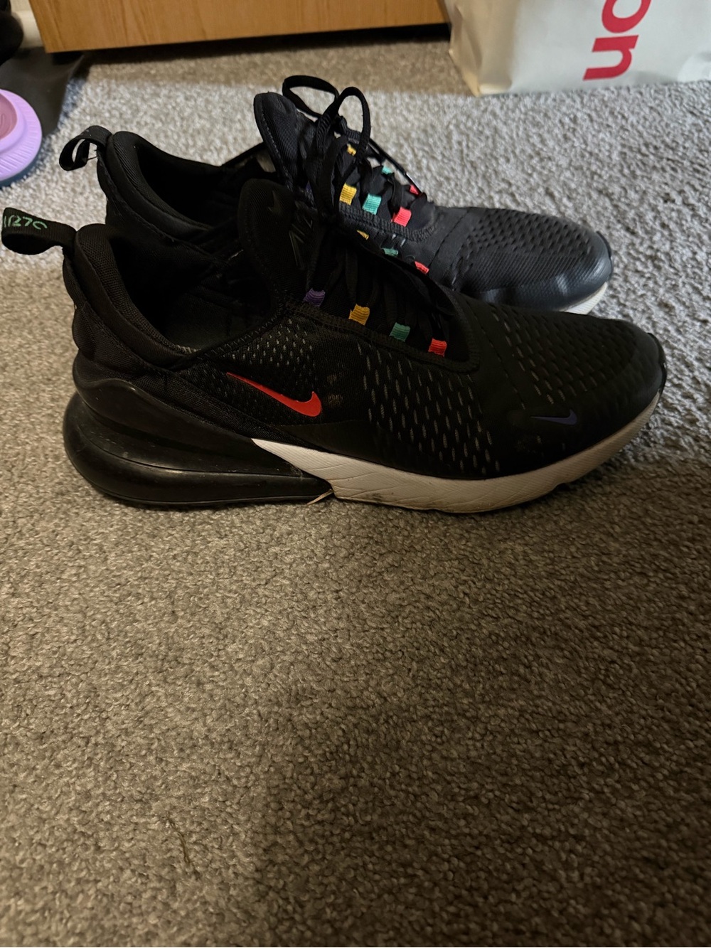 Nike Mens Black Air Max 270 Casual Sneakers with Multicolor Accents